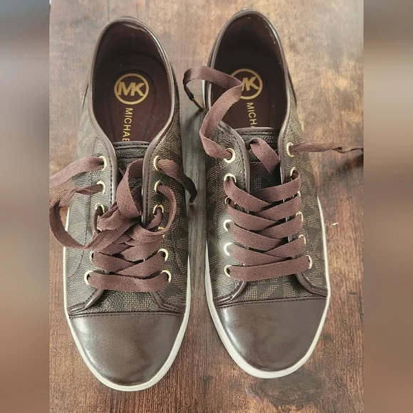 MICHAEL by Michael Kors City Sneakers Brown. Size 7.5 New whit out box. - Picture 4 of 11